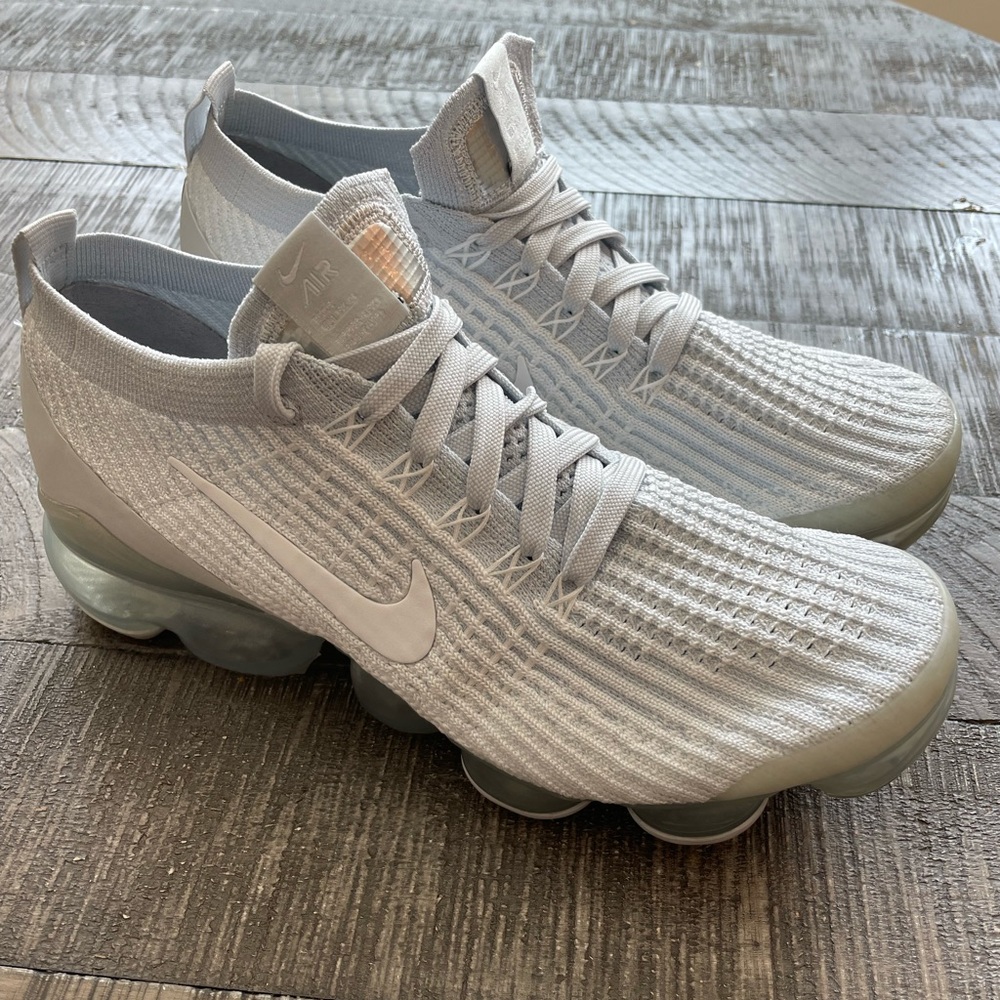 Women's Nike Air VaporMax-Flyknit